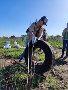 Minga Ambiental: Retiran basura de la Bahía de Asunción